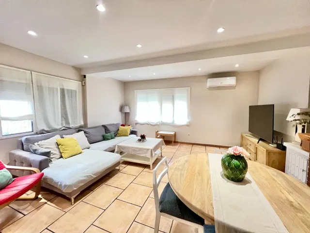 Chalet urbano en san vicente del raspeig – 1.500 m2 de parcela, piscina y zona de barbacoa — 19