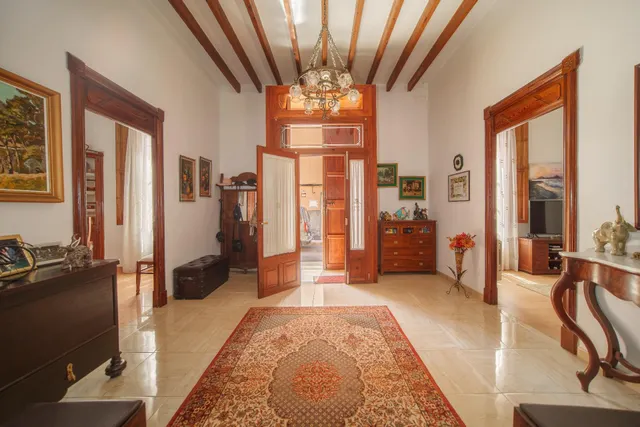 Villa en el casco histórico de Inca — 7