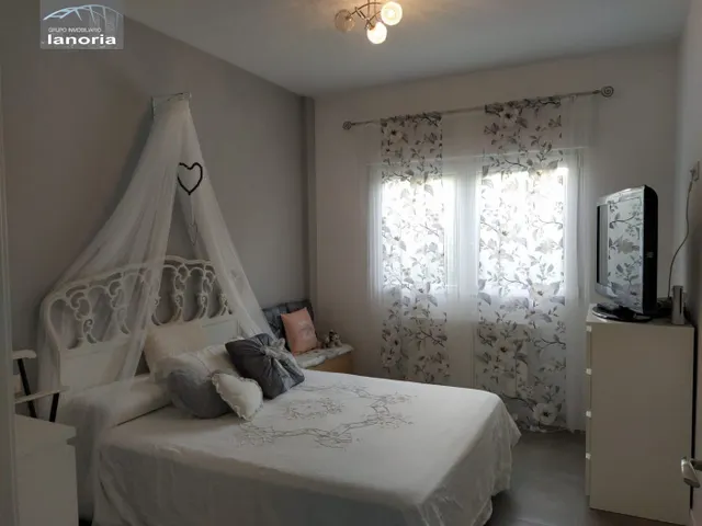 Grupo la Noria Vende Chalet Urbano de 370m2 a pocos km de Albacete. — 20