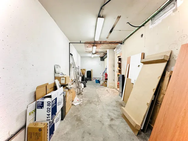 Local comercial 27m² en venta - Gran capitan — 15