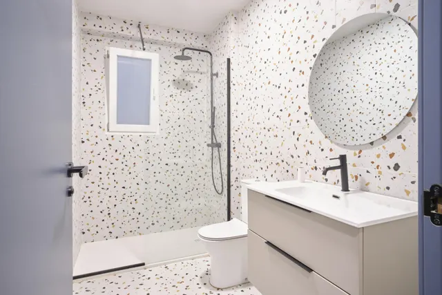Habitación sólo para chica estudiante - disponible en diciembre - san antón — 6