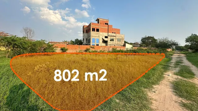 Amplio lote en venta, a pasos de la avenida Arroyito, 8vo an - foto 3