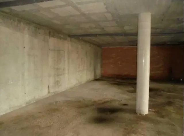 Local comercial 198m² en venta - La fabrica 2 — 12