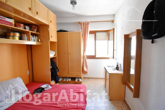 ¡Oportunidad! Amplio, luminoso y exterior con ascensor y balcón, en excelente ubicación — 18