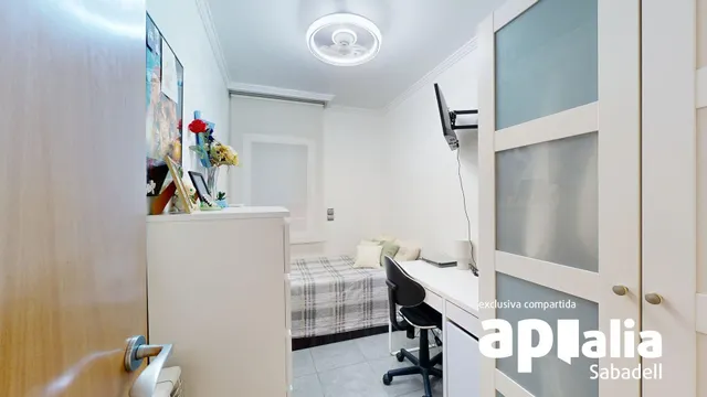 PISO DE 3 habitaciones EN ZONA DE BARBERÀ DEL VALLÈS — 31