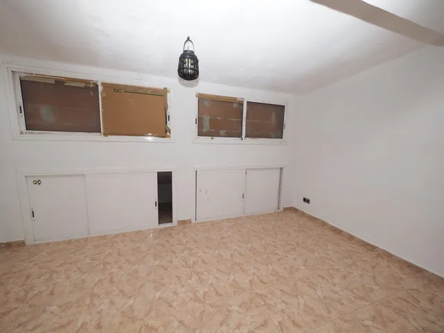 SE VENDE CASA ADOSADA EN RUBI, ZONA MERCAT — 19