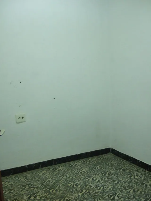 VENTA DE VIVIENDA EN PLANTA BAJA Y PISO — 18