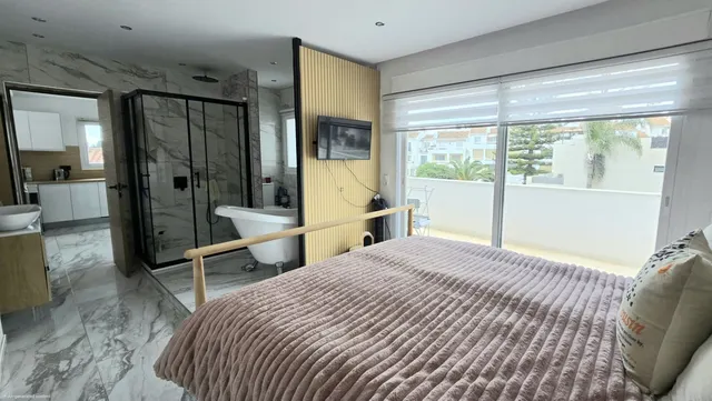 Chalet 8 habitaciones 259m² en venta - Riviera del sol — 6