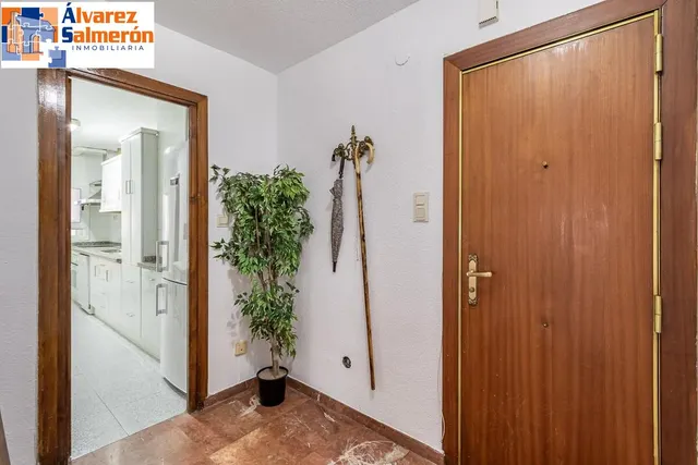 MAGNIFICA VIVIENDA EN LAS FLORES - CAMINO DE RONDA — 25