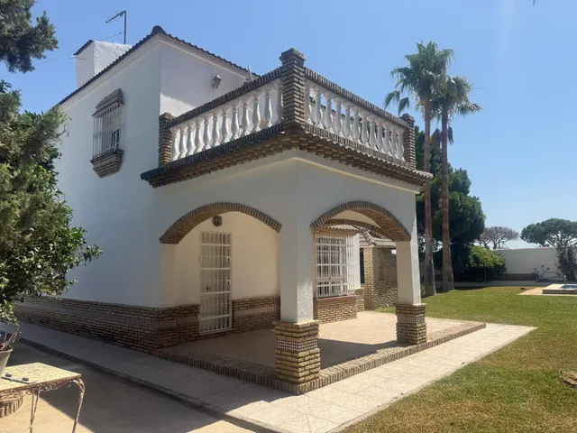 Chalet rústico en la zona del Sotillo — 4