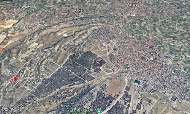 PARCELA EN LOS ALTOS DE LA ZUBIA 773M2 — 10