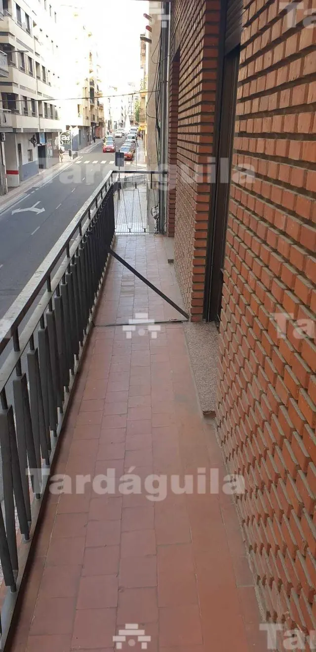 VIVIENDA DE 180 M2 EN LA PLAZA OESTE — 17