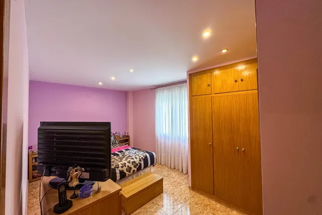Luminoso piso de 82 m2 en pleno centro de Torrevieja – orientación sur y a un paso de todos los servicios — 15