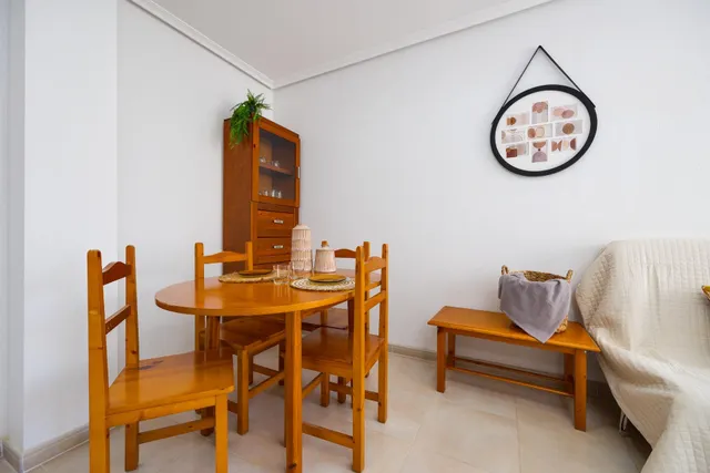 ATICO de 1 dormitorio con SOLARIUM PRIVADO en el centro de Torrevieja — 9