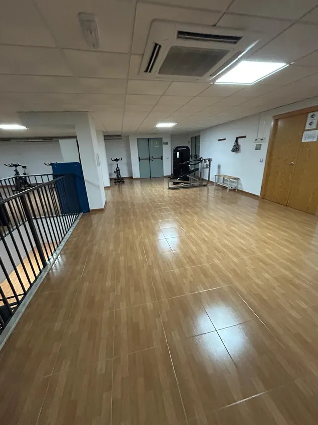 1 DORMITORIO + PLAZA DE GARAJE EN LA ENVÍA GOLF — 31