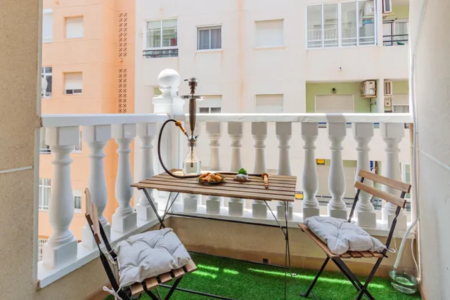 Apartamento elegantemente reformado, céntrico y espacioso. Balcón con orientación oeste ¡y a solo 550 m de Playa del Cura! — 7