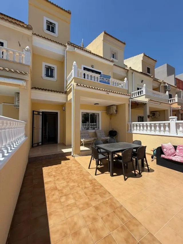 Casa 3 habitaciones 140m² en venta - Lomas de Don Juan — 26