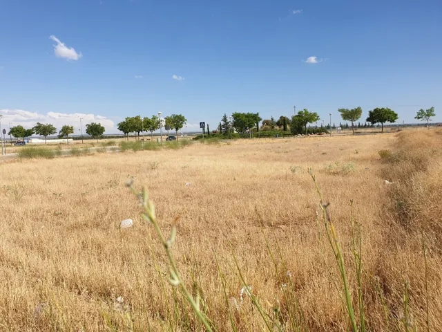 Se vende solar, junto avda Don Antonio Huertas y calle Conco - foto 2