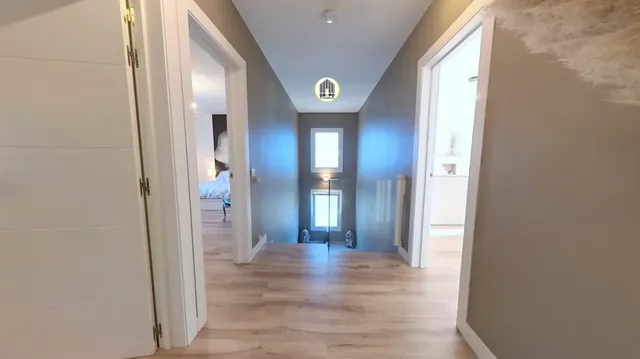 Casa reformada de tres plantas con piscina, jacuzzi, gimnasio, sauna  y vistas a parque natural — 32