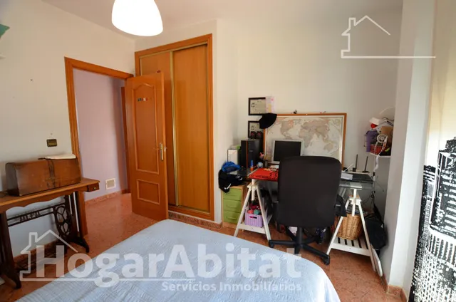 Gran chalet urbano con barbacoa, piscina y garaje — 19