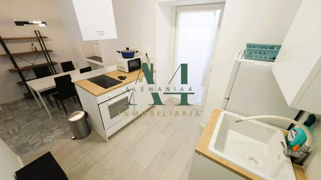 Apartamento reformado en casco histórico — 8