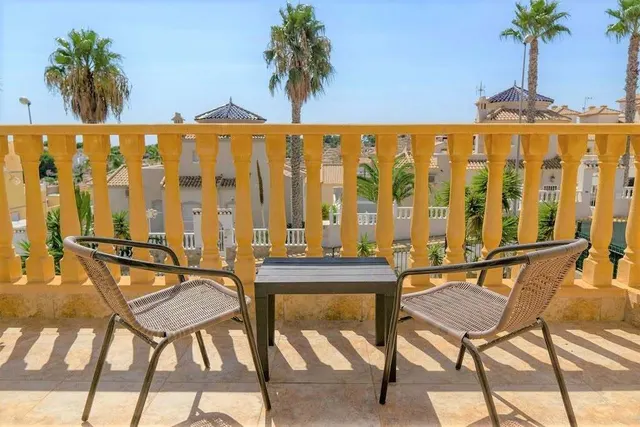 Villa 3 habitaciones en venta - Las Filipinas — 24