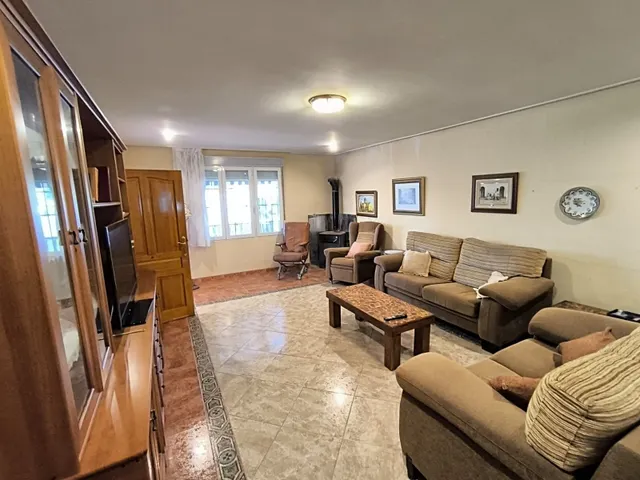 Villa 6 habitaciones 236m² en venta - Ayuntamiento — 7