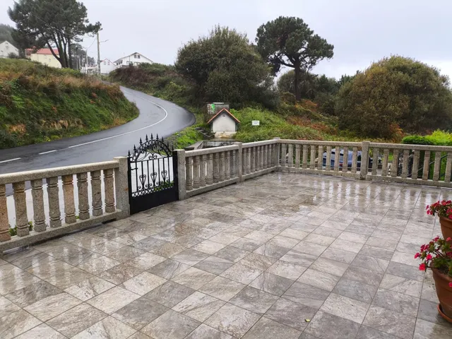 Impresionante casa en Lema-Baldaio (Carballo) - foto 3