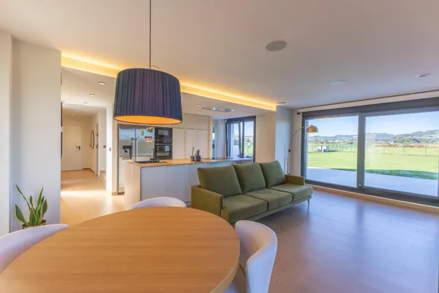Espectacular chalet en Sancibrián con piscina climatizada — 15