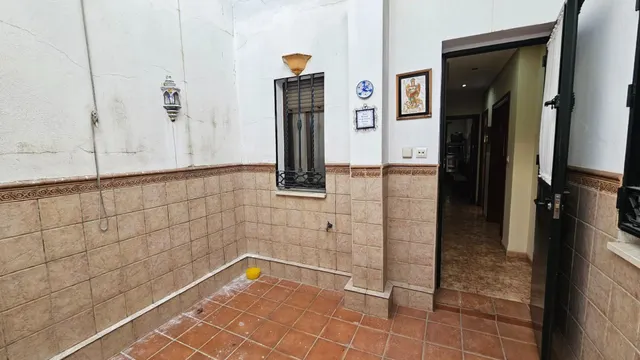 CAÑERO. Amplia Casa con cochera privada — 14
