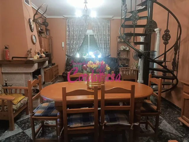 CASA EN CUEVAS BAJAS — 27