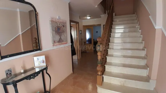 CASA - DUPLEX CON GARAJE EN YECLA — 2