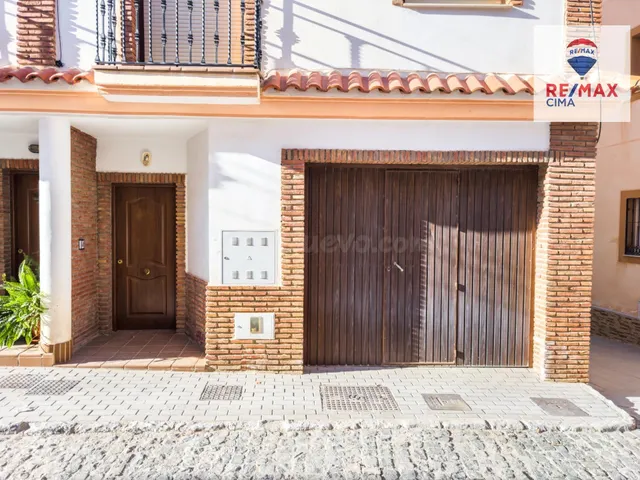 CASA FRENTE COLEGIO EN ZUJAR - foto 5