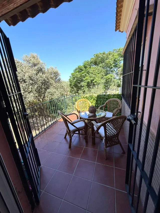 MAGNIFICO CHALET DE 610 m2  EN CASTILBLANCO DE LOS ARROYOS — 6