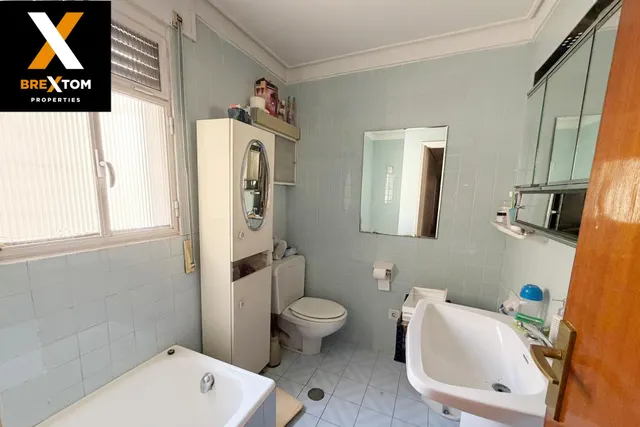 VIVIENDA JUNTO A LA CATEDRAL — 20