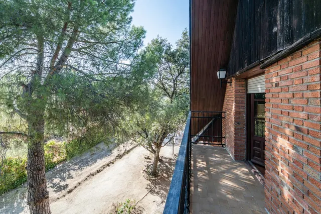 Mansión residencial: Privacidad, naturaleza y gran potencial en Villanueva de la Cañada — 22