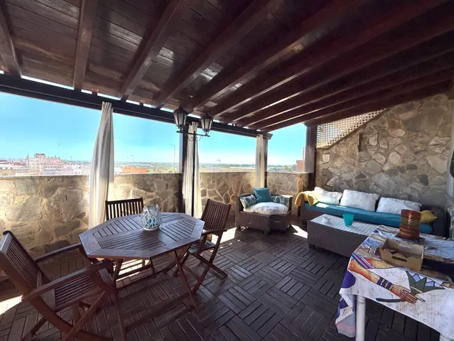 Ático de 3 habitaciones en venta en Benifaió
