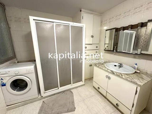 Casa a la venta en pleno centro de L´Olleria (Valencia) - foto 3