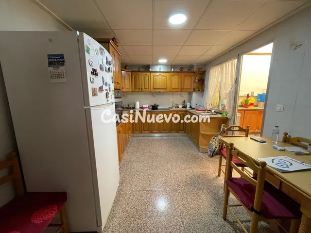 Fantástica casa adosada duplex en el centro de Guardamar del - foto 5