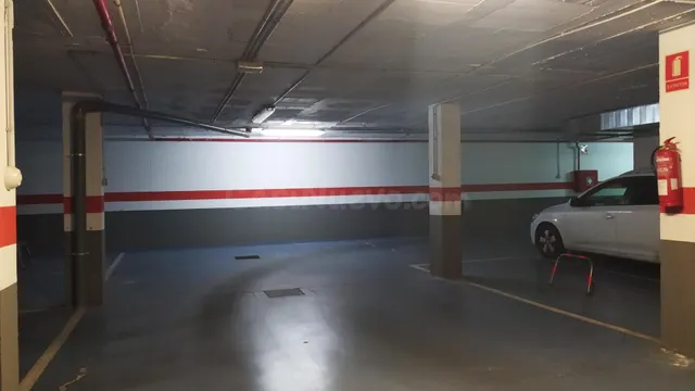 Oportunidad en Mairena del Aljarafe: Plazas de garaje con ha - foto 4