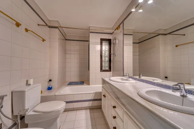 Chalet 4 habitaciones 448m² en venta - Marbella — 37