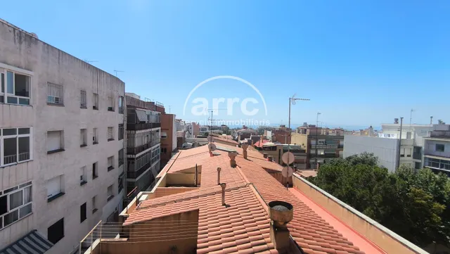 PISO AMPLIO CON GRAN TERRAZA PRIVADA - MATARÓ ( ELS MOLINS ) — 6