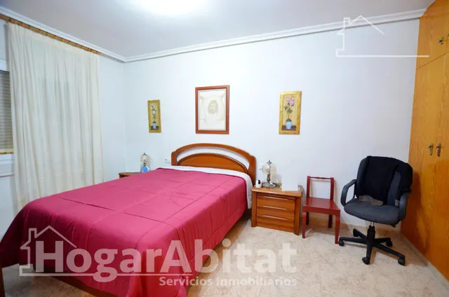 Amplia casa semireformada y amueblada — 22