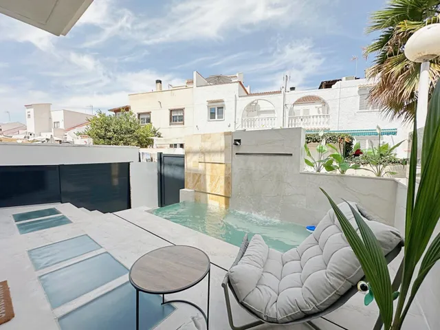 Casa 3 habitaciones 180m² en venta - Calas blanca — 2