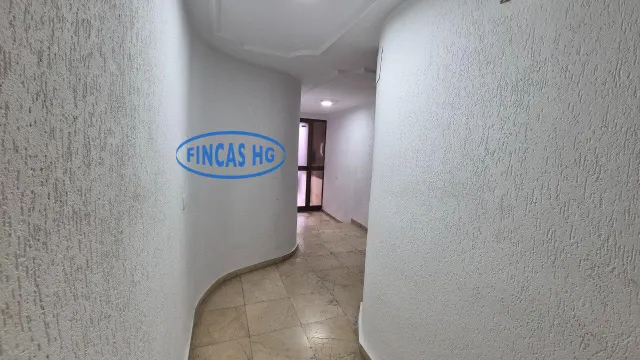 Gran piso con patio exclusivo en San Blas – Zona Pintor Gisbert — 33