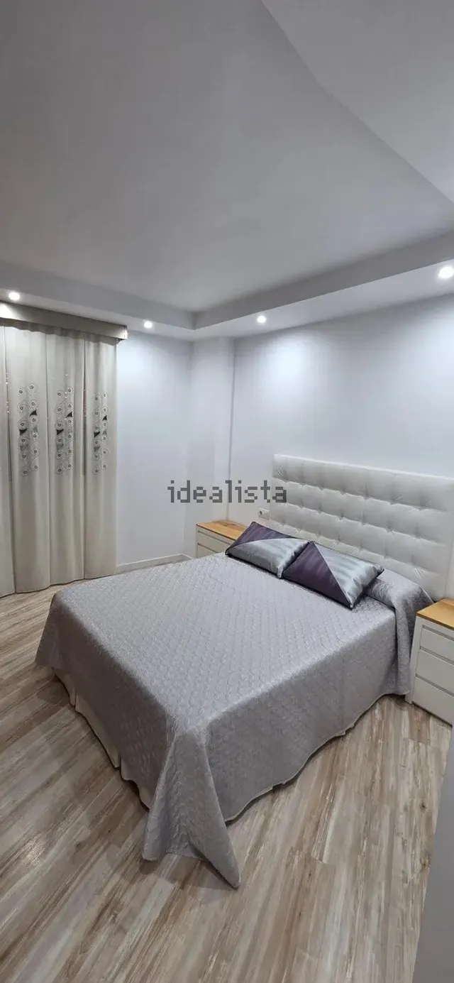 PISO MUY AMPLIO EN EL CENTRO DE MAZARRÓN — 20