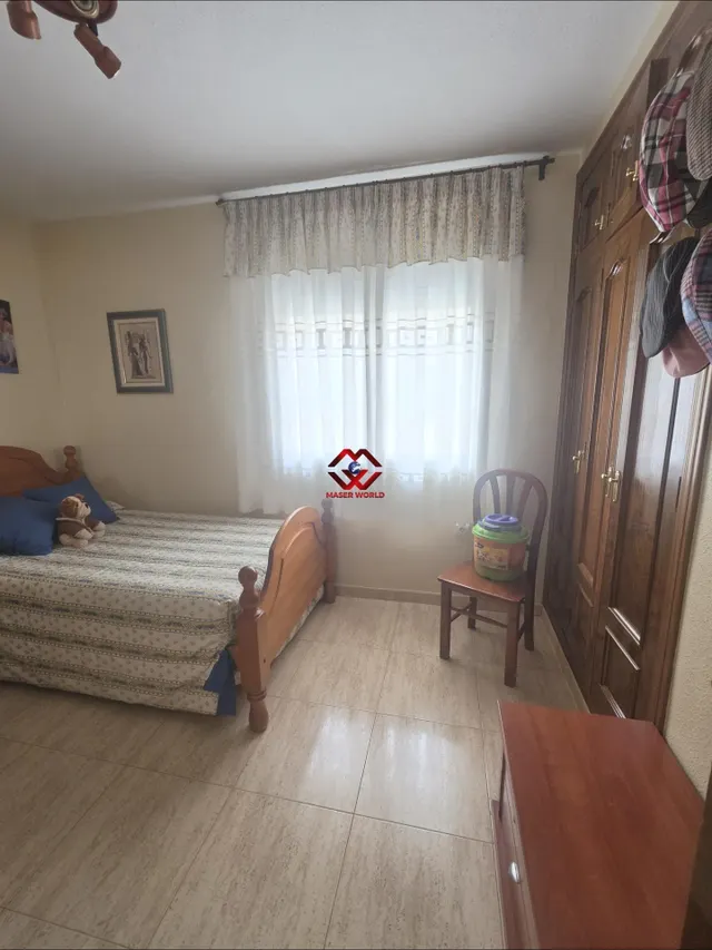 Villa en esquina con piscina privada, garaje a 800 m de la playa en Santiago de la Ribera — 32