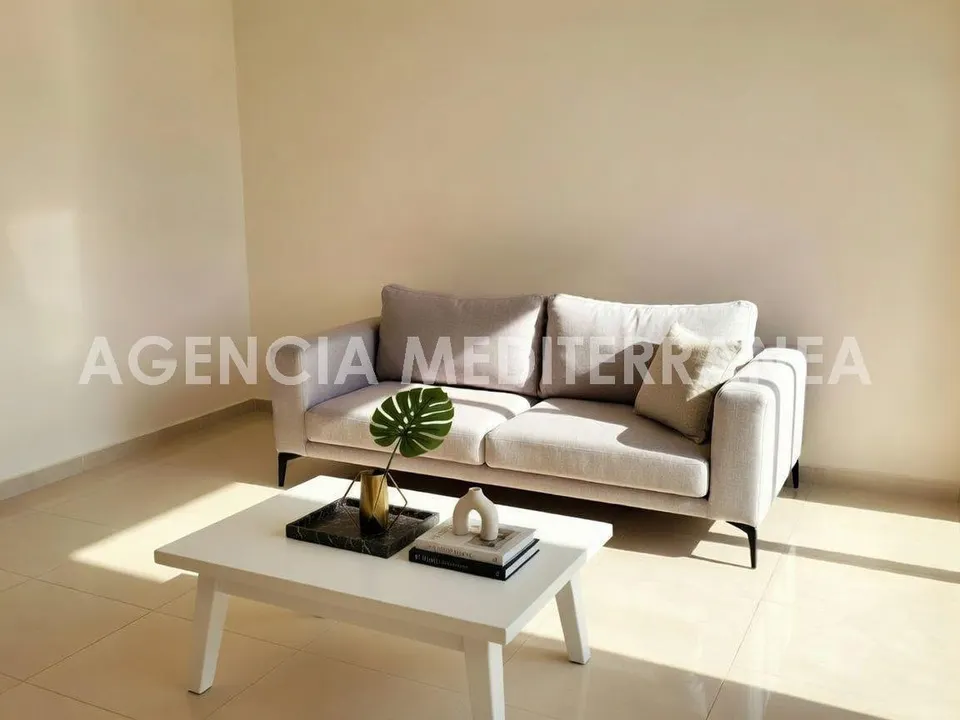 Piso en venta en Valencia, con terraza y balcón