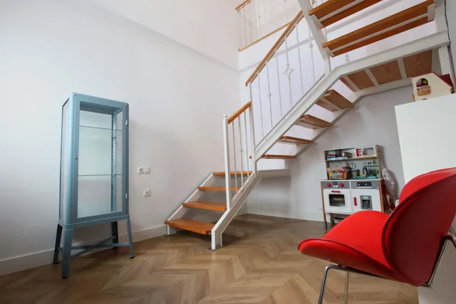 Fantástico piso tipo dúplex con gran terraza, ascensor, garaje y trastero — 23