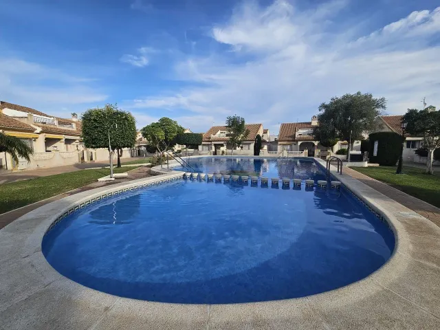Bungalow 3 habitaciones 90m² en venta - La Zenia — 2